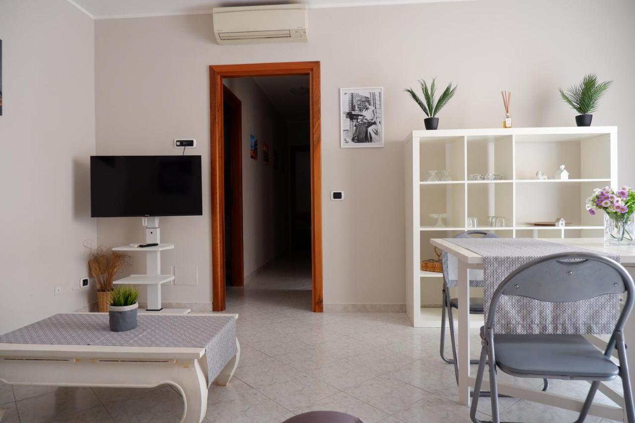 Roman Holiday House Bagian luar foto